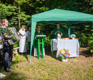IX Pielgrzymka do kapliczki św. Jana w Wielkim Lesie 