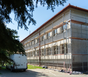 Trwa modernizacja budynku Zespołu Szkolno-Przedszkolnego w Stróżach 