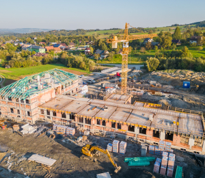 Fotorelacja z placu budowy szkoły w Gródku