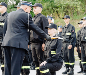 Poświęcenie samochodu dla OSP Wawrzka