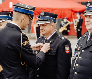 Powiatowy Dzień Strażaka – odznaczenie dla wójta i druhów z Gminy Grybów