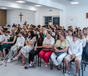 Najzdolniejsi uczniowie otrzymali stypendia Wójta Gminy Grybów