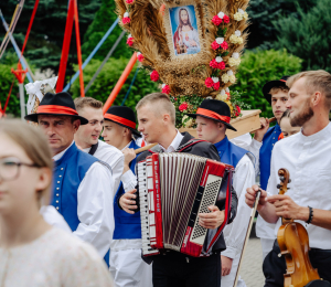 Dożynki Gminne w Kąclowej – święto plonów, które połączyło pokolenia