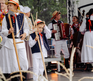 Dożynki Gminne w Kąclowej – święto plonów, które połączyło pokolenia