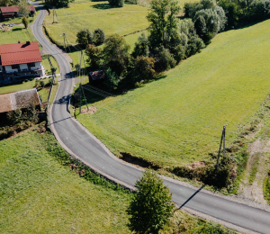 Ponad 2,5 kilometra dróg z nową nawierzchnią w Wyskitnej, Polnej i Ptaszkowej 