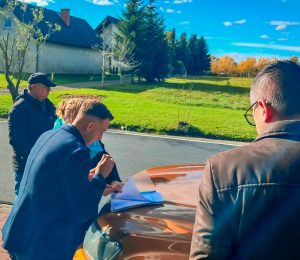 Nowa nawierzchnia na drodze powiatowej Stróże – Wyskitna – Polna