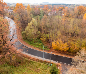 Nowa nawierzchnia na drodze powiatowej Stróże – Wyskitna – Polna