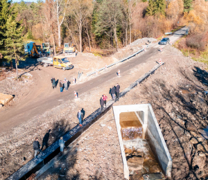 Samorządowcy z wizytą na inwestycjach w Gminie Grybów