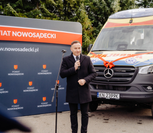 Do podstacji Sądeckiego Pogotowia Ratunkowego w Grybowie trafił nowoczesny ambulans.