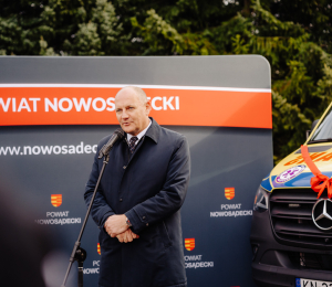 Do podstacji Sądeckiego Pogotowia Ratunkowego w Grybowie trafił nowoczesny ambulans.