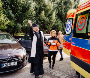 Do podstacji Sądeckiego Pogotowia Ratunkowego w Grybowie trafił nowoczesny ambulans.