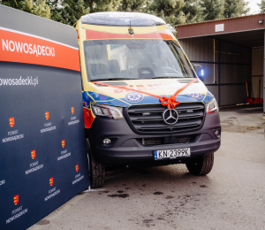 Do podstacji Sądeckiego Pogotowia Ratunkowego w Grybowie trafił nowoczesny ambulans.