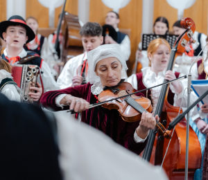 Charytatywny Koncert Kolęd w Ptaszkowej – muzyka, która niesie pomoc