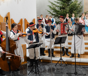 Charytatywny Koncert Kolęd w Ptaszkowej – muzyka, która niesie pomoc