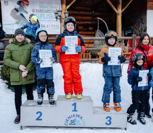 Ponad 220 zawodników i sportowe emocje – VII Gminne Zawody Narciarskie w Cieniawie
