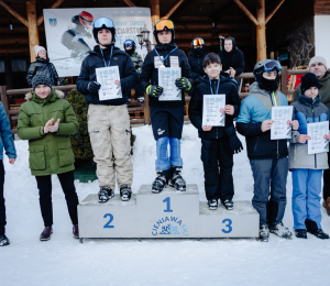 Ponad 220 zawodników i sportowe emocje – VII Gminne Zawody Narciarskie w Cieniawie