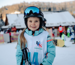Ponad 220 zawodników i sportowe emocje – VII Gminne Zawody Narciarskie w Cieniawie