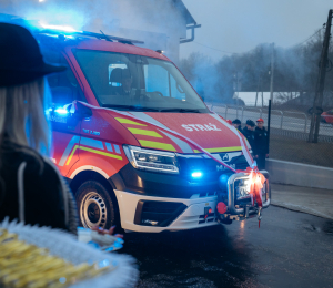 Nowy samochód ratowniczo-gaśniczy dla OSP Krużlowa Wyżna