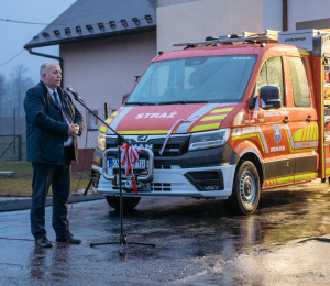 Nowy samochód ratowniczo-gaśniczy dla OSP Krużlowa Wyżna