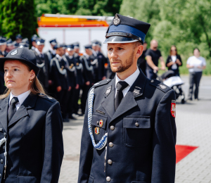 Uroczystość poświęcenia i przekazania nowych samochodów dla OSP Biała Niżna