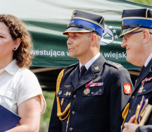 Uroczystość poświęcenia i przekazania nowych samochodów dla OSP Biała Niżna
