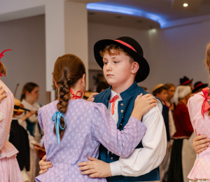 10 lat Dziecięco-Młodzieżowego Zespołu Regionalnego „Pogórzańskie Dzieci” z Kąclowej