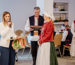 10 lat Dziecięco-Młodzieżowego Zespołu Regionalnego „Pogórzańskie Dzieci” z Kąclowej