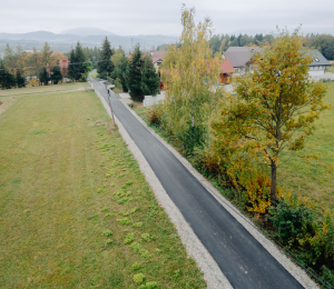 Blisko 640 tys. zł na modernizację dróg w Polnej i Stróżach – prace zakończone